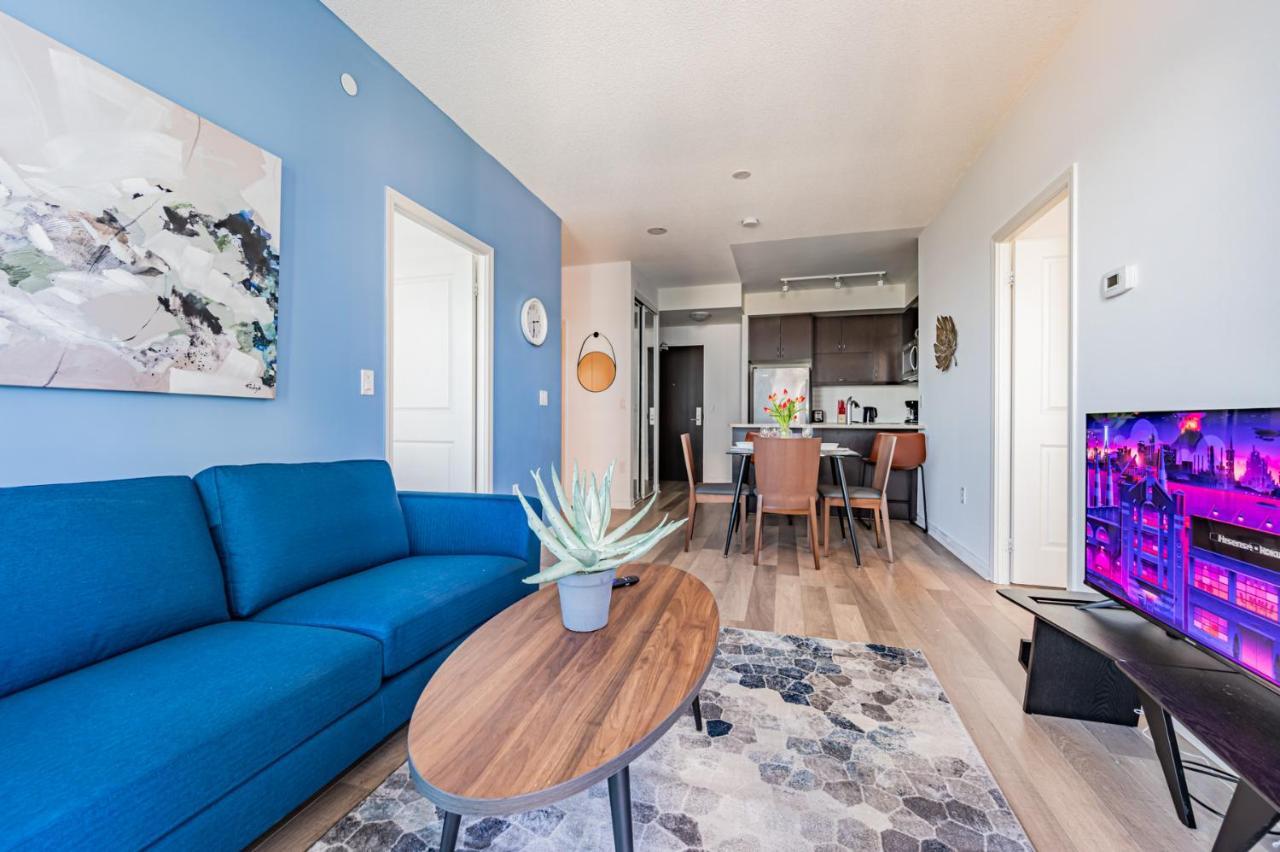 Condo In Parklawn & Lake Shore With Free Parking Close To Airport Toronto Luaran gambar